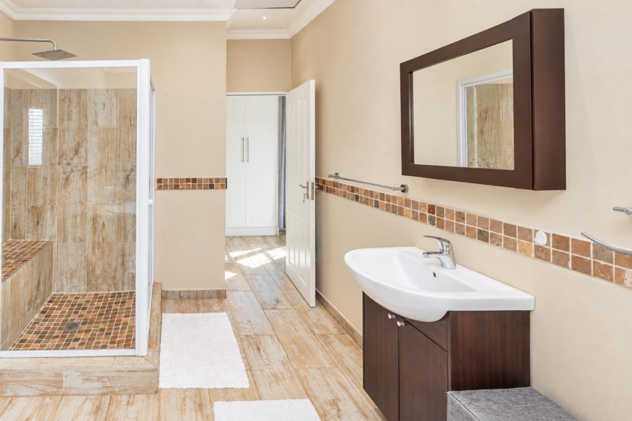3 Bedroom Property for Sale in La Camargue Private Country Estate North West